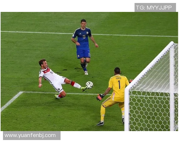 足球明星齐聚世界杯盛会共同见证足球荣耀与激情的巅峰时刻