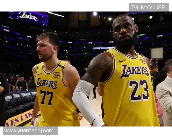 湖人火箭对决如同婚礼盛典激情碰撞展现篮球与爱情的完美结合